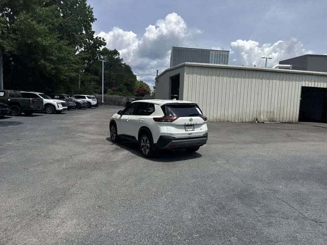 Used 2023 White Nissan SV image 7