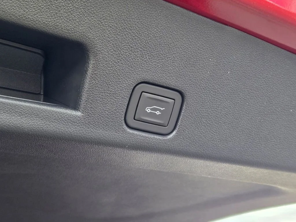2025 GMC Acadia Elevation - Photo 29