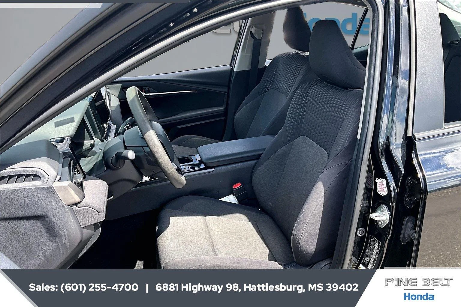 Used 2025 Midnight Black Metallic Toyota LE image 18