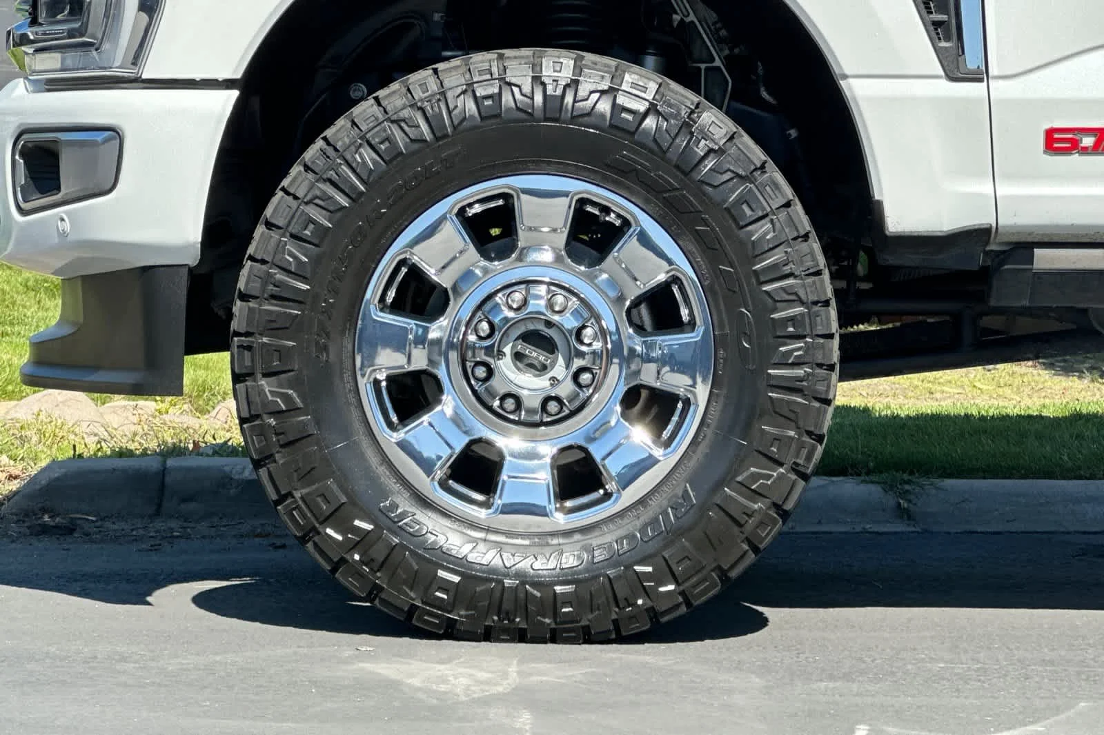 Certified Used 2024 Star White Ford Platinum image 26