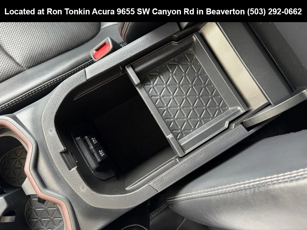 Used 2019 Midnight Black Metallic Toyota Limited image 28