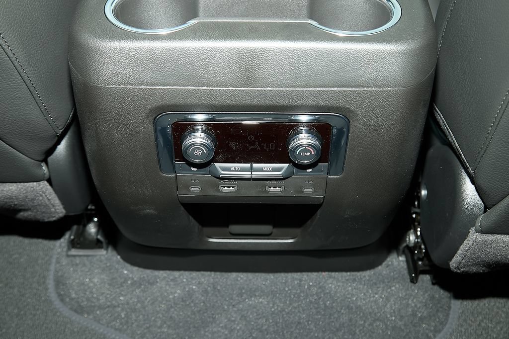 2026 GMC Yukon XL Denali - Photo 41