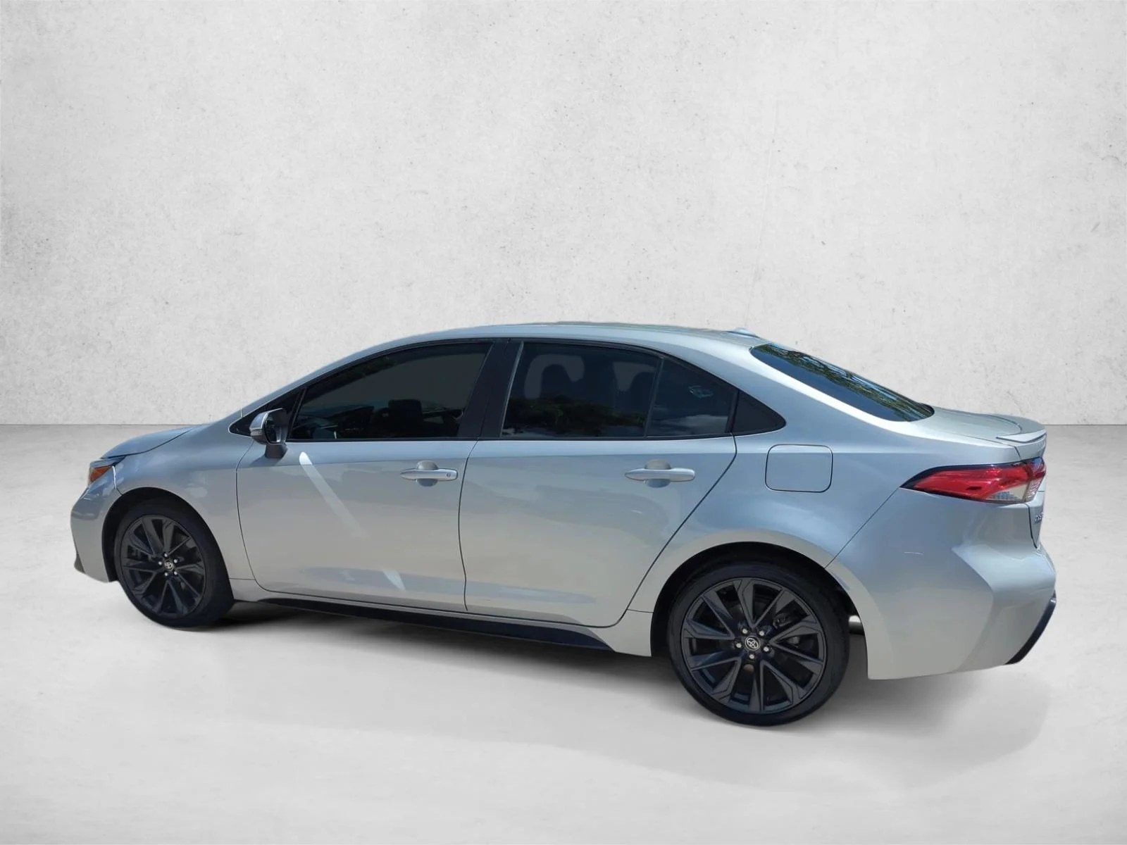 Used 2024 Classic Silver Metallic Toyota SE image 8