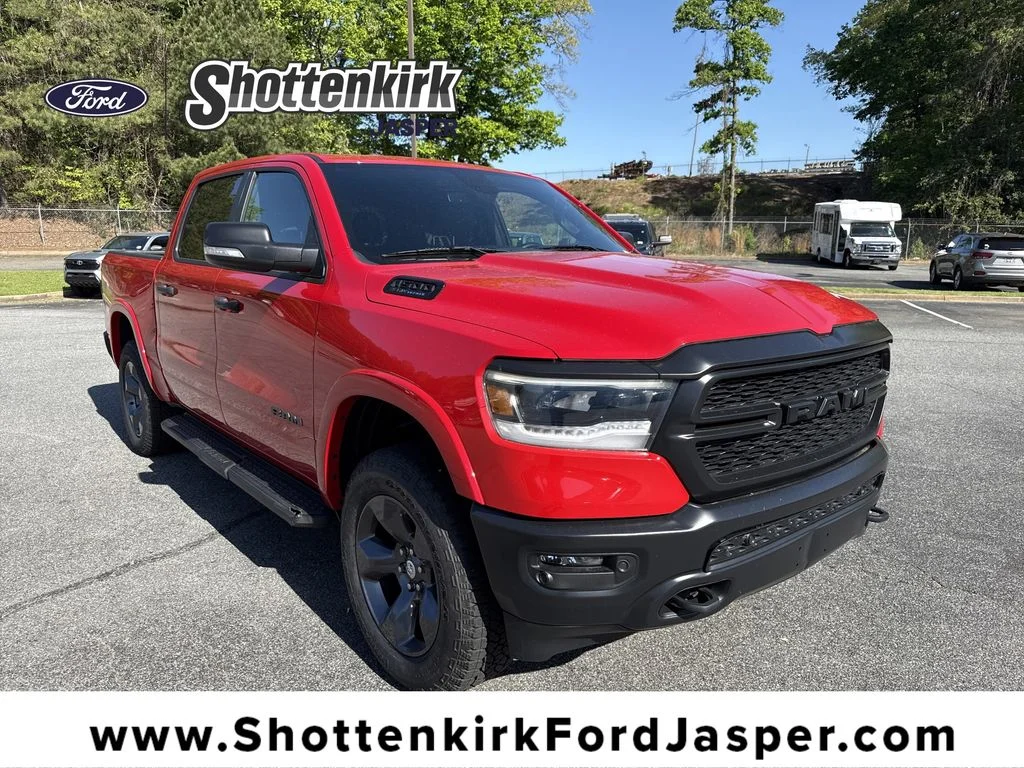 2021 RAM 1500 Big Horn/Lone Star 4x4 Crew Cab 5'7's photo
