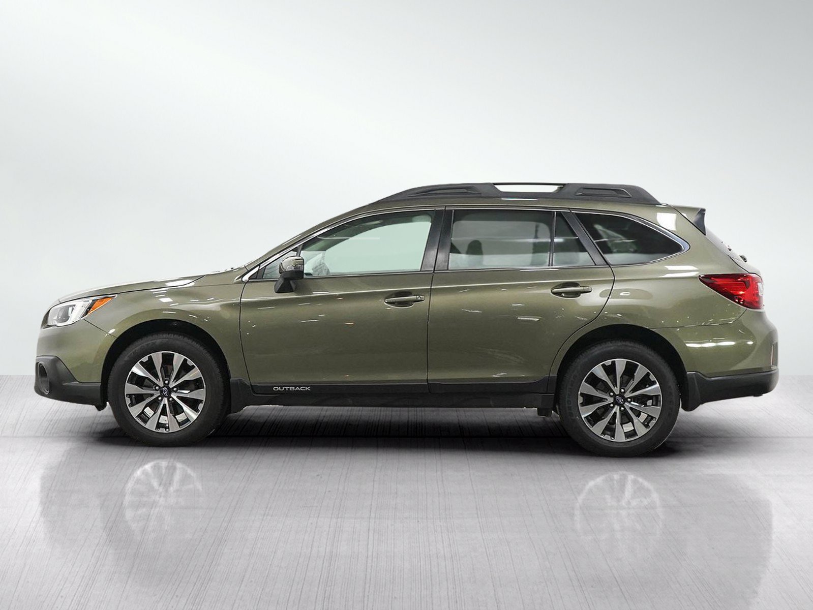 Used 2016 Subaru Outback Limited with VIN 4S4BSBNC6G3299404 for sale in South Saint Paul, Minnesota