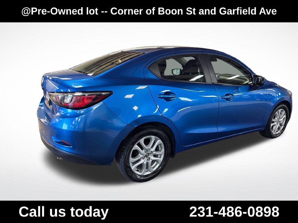 Used 2016 Blue Scion Base image 5