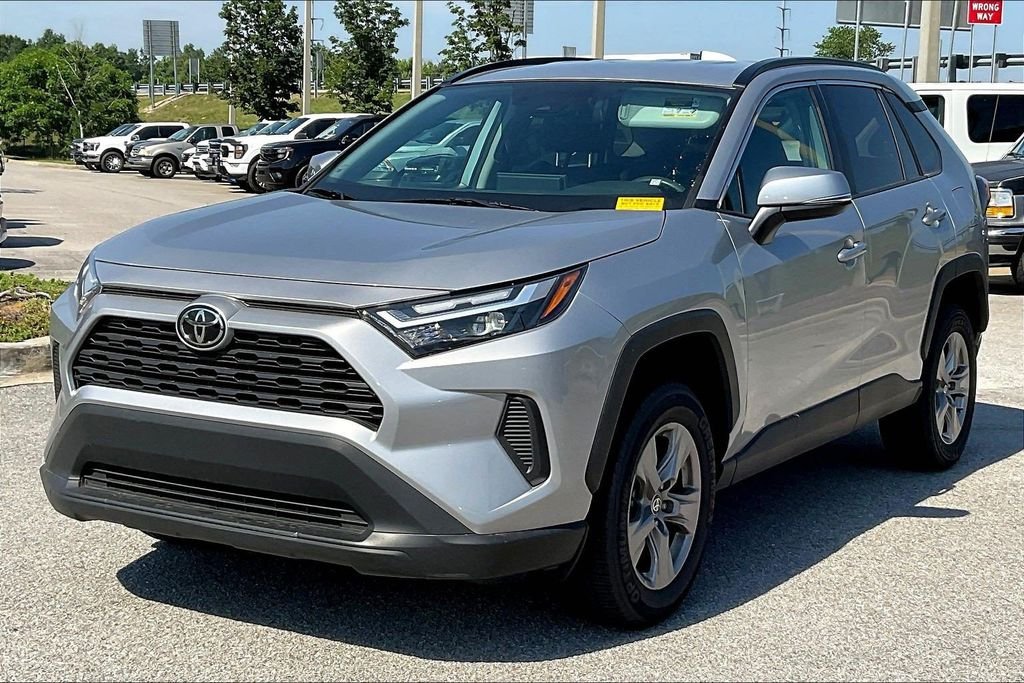 Used 2024 Silver Toyota XLE image 3