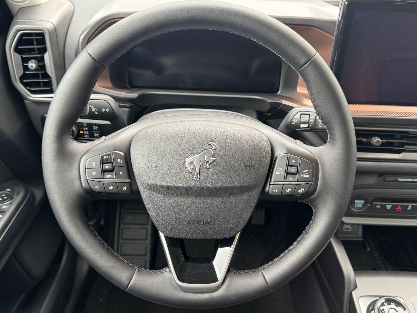 New 2026 Azure Gray Metallic Tri-Coat Ford Outer Banks® image 18