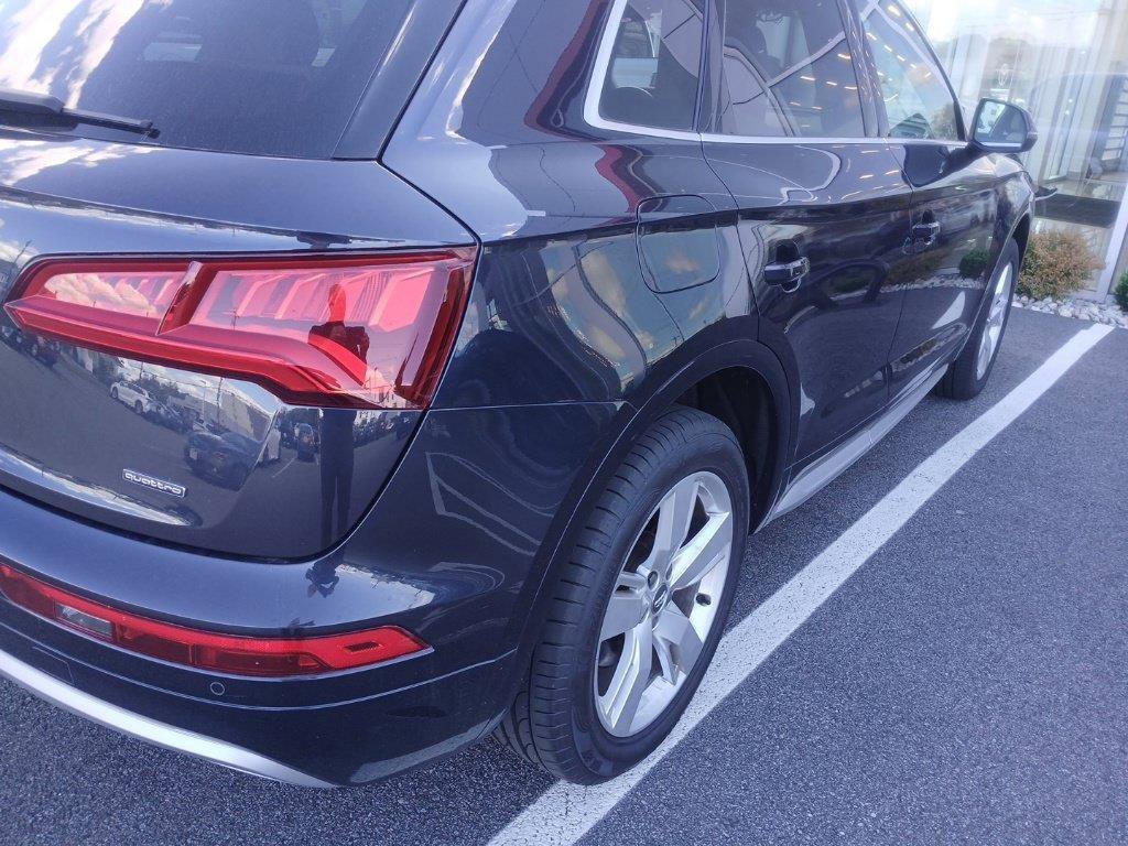 Used 2019  Audi 2.0T Premium Plus image 4