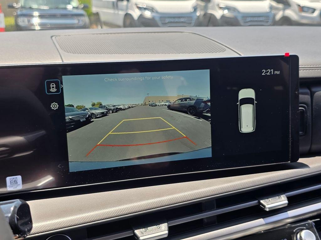 New 2026 Silver Hyundai SE FWD image 27