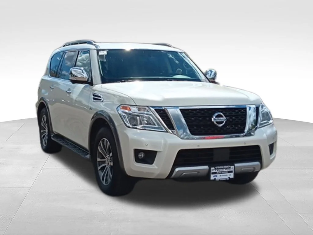 Used 2018 Pearl White Nissan SV image 10