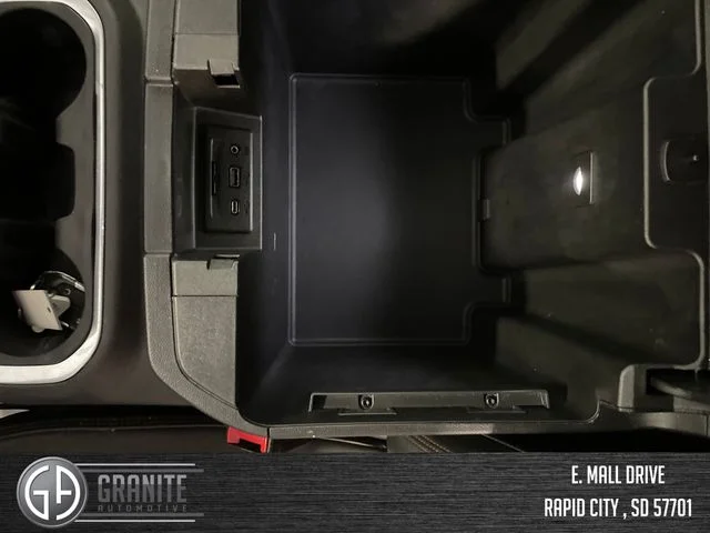Used 2019 Gray GMC AT4 image 26