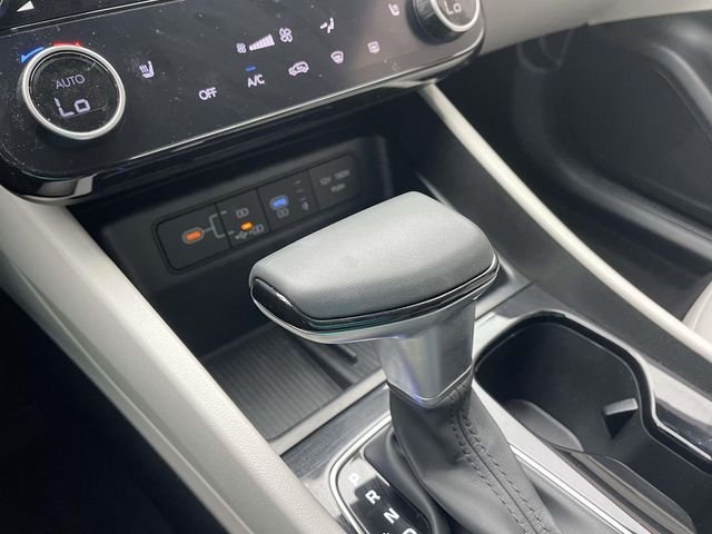 Used 2026 Green Hyundai SEL Premium image 41