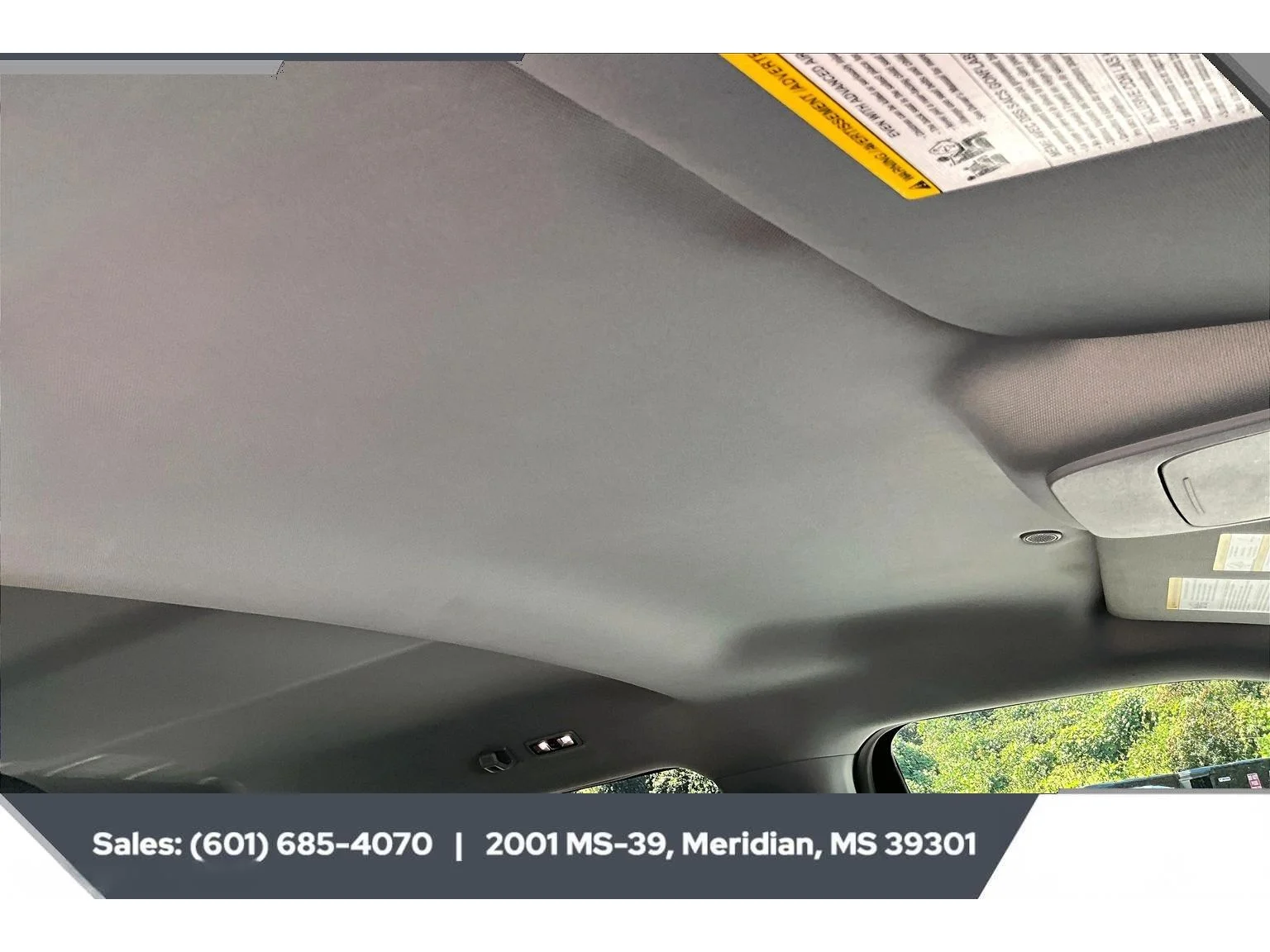 Used 2025 AGATE BLACK METALLIC Ford XLT image 16