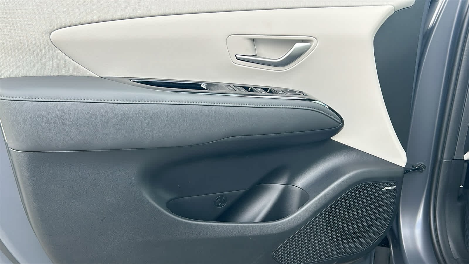 New 2026 Ecotronic Gray Matte Hyundai Limited AWD image 23
