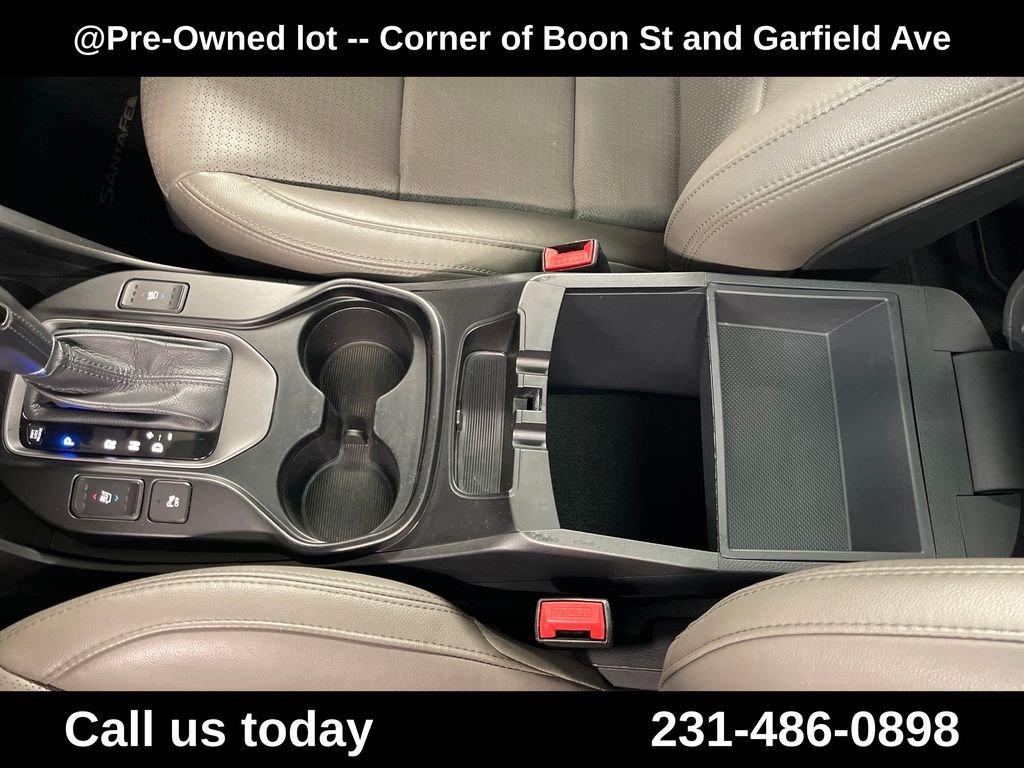 Used 2014 Gray Hyundai Base image 26