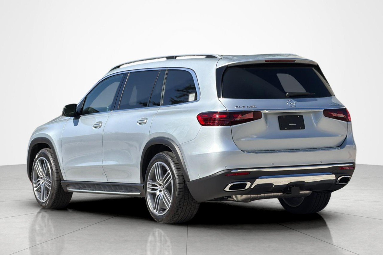 New 2026 Cirrus Silver Metallic Mercedes-Benz GLS 450 4MATIC® SUV image 3