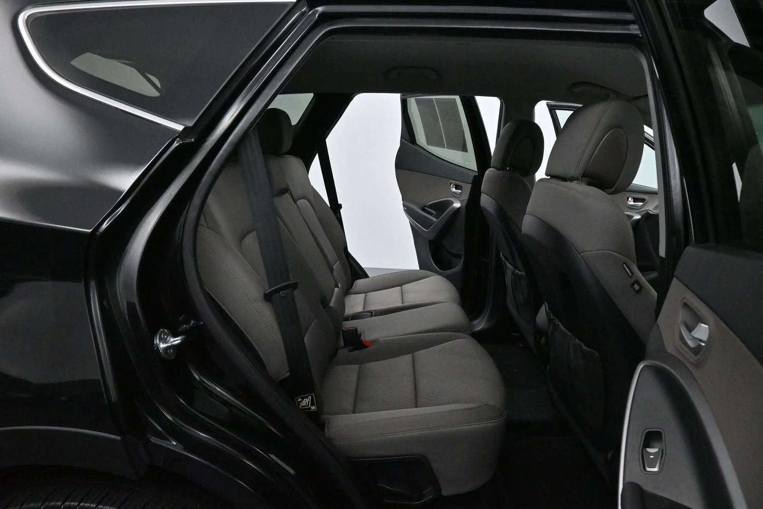 Used 2016 Twilight Black Hyundai FWD 4dr 2.4 image 32