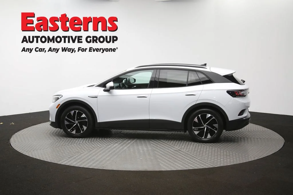 Used 2021 White Volkswagen Pro image 59