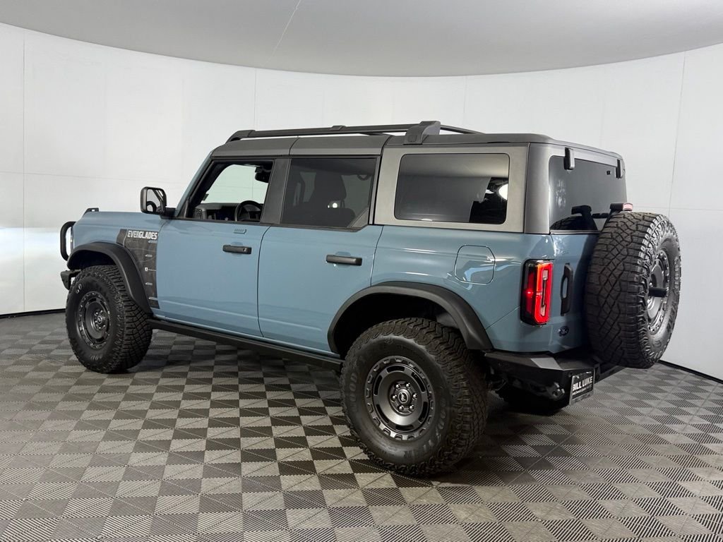 Used 2023 Blue Ford Everglades image 8
