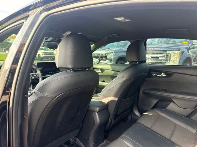 Used 2023 Black Kia GT-Line image 23