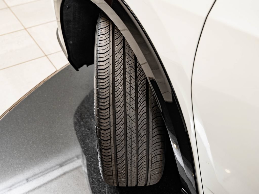 Used 2025 Platinum White Pearl Acura A-Spec Package image 49