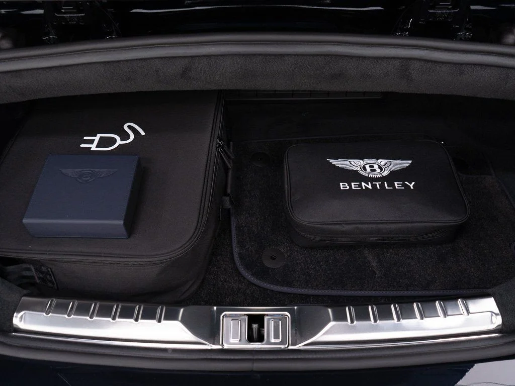 New 2026 Dark Sapphire Bentley  image 51