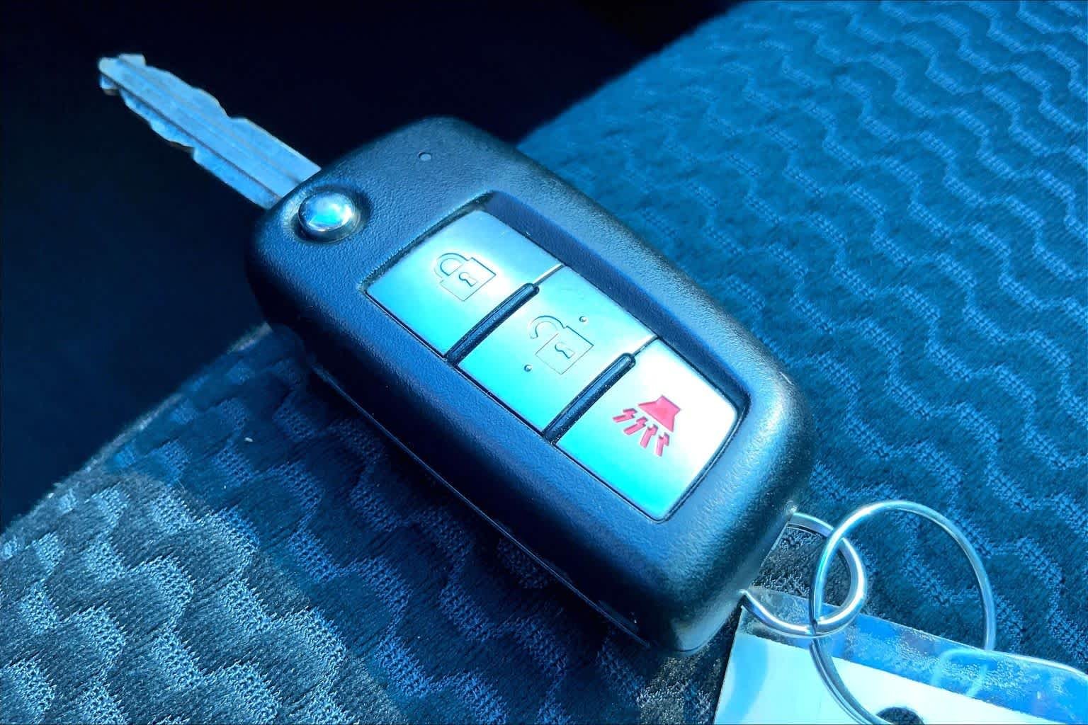 Used 2021 Brilliant Silver Metallic Nissan S image 15