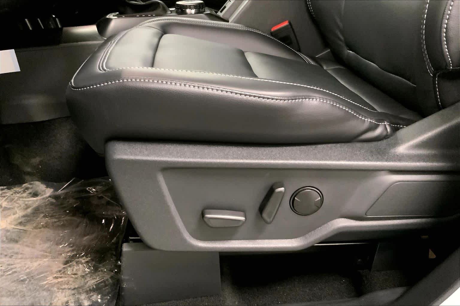 New 2026 Avalanche Ford Outer Banks® image 19