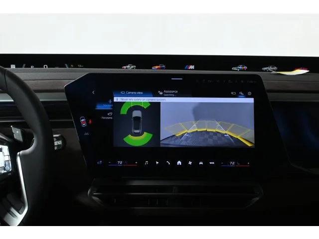 New 2027 Pine BMW 40 xDrive image 20