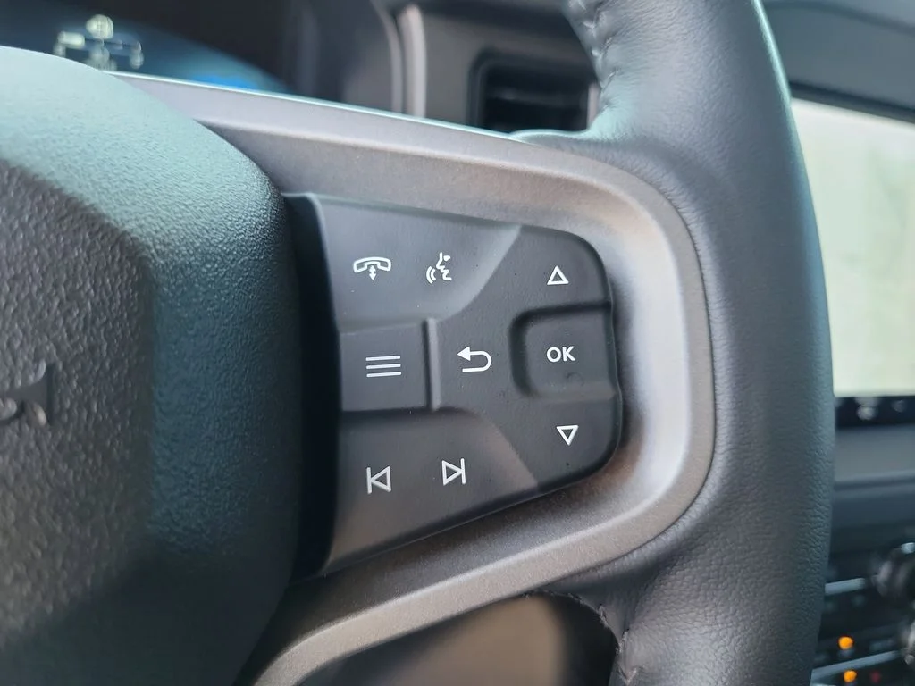 Used 2025 Desert Sand Ford Badlands image 20