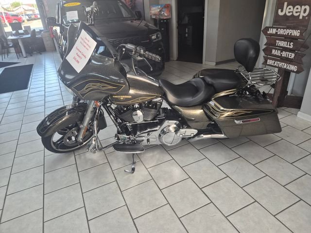 Used 2016  Harley-Davidson SPECIAL image 1
