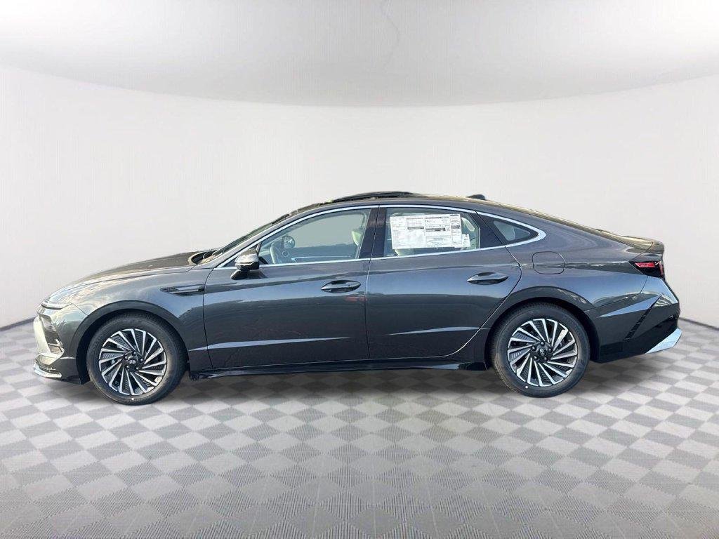 New 2026 Gray Hyundai SEL image 8