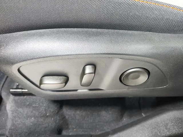 Used 2025 Gray Chevrolet LT image 20
