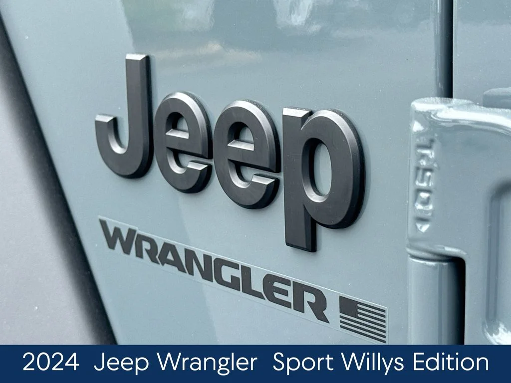 Used 2024 Gray Jeep Willys image 10