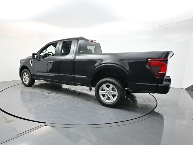 New 2026 Black Ford XLT image 5