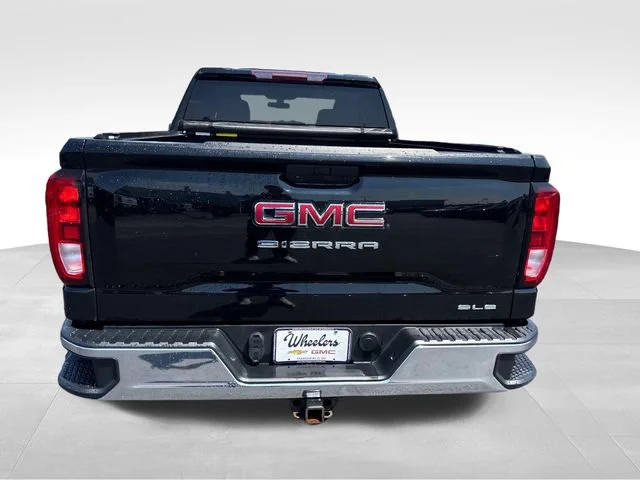 Used 2019 ONYX BLACK GMC SLE image 4