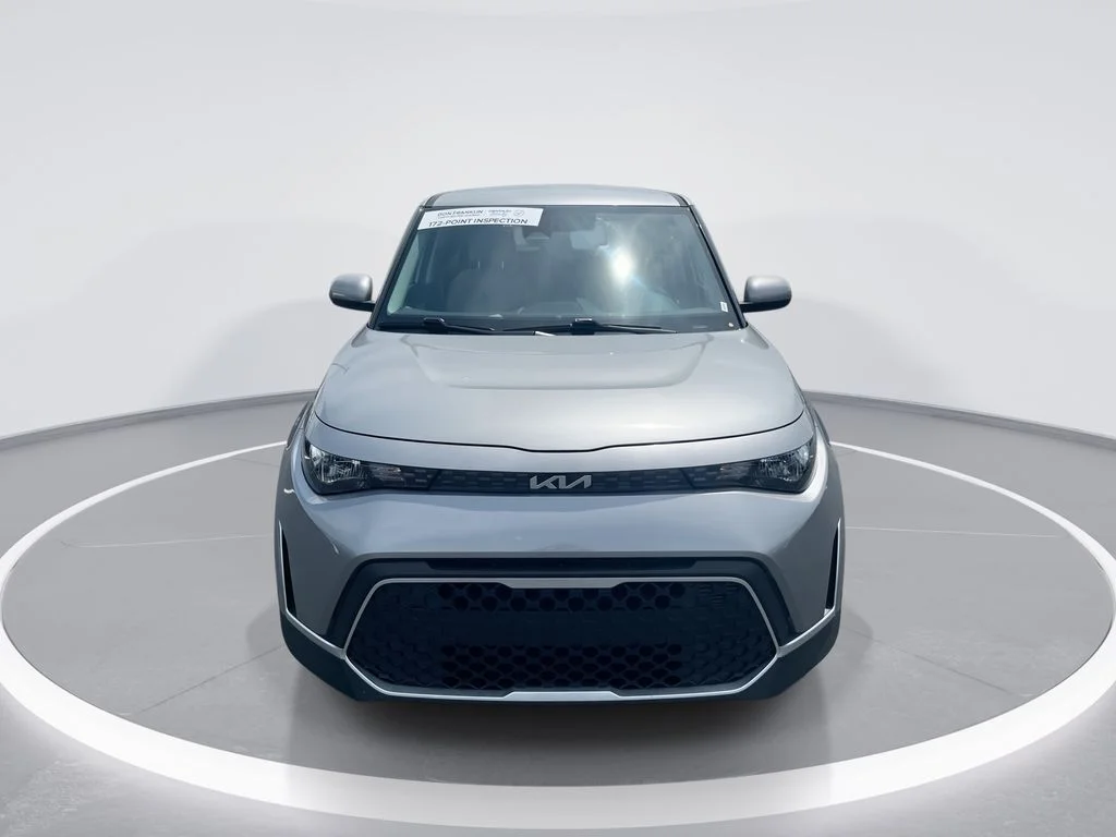 Used 2025 Gray Kia LX image 3