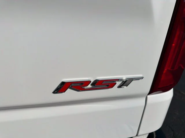 Used 2026 Summit White Chevrolet RST image 14