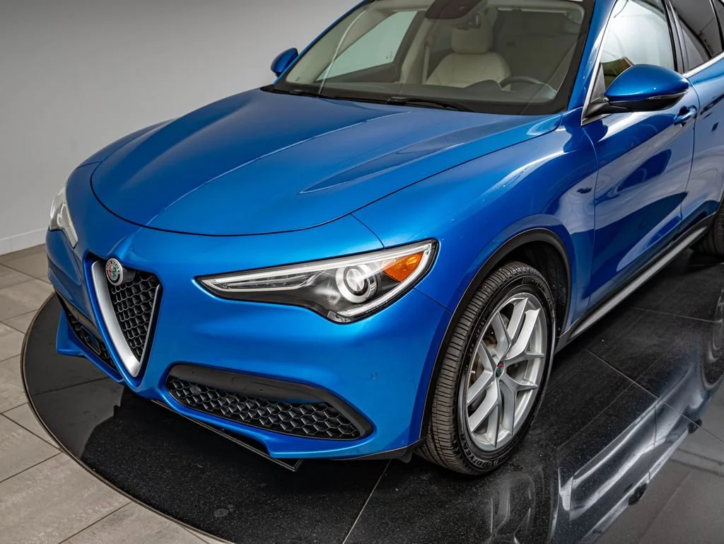 Used 2019 Misano Blue Metallic Alfa Romeo Ti image 14