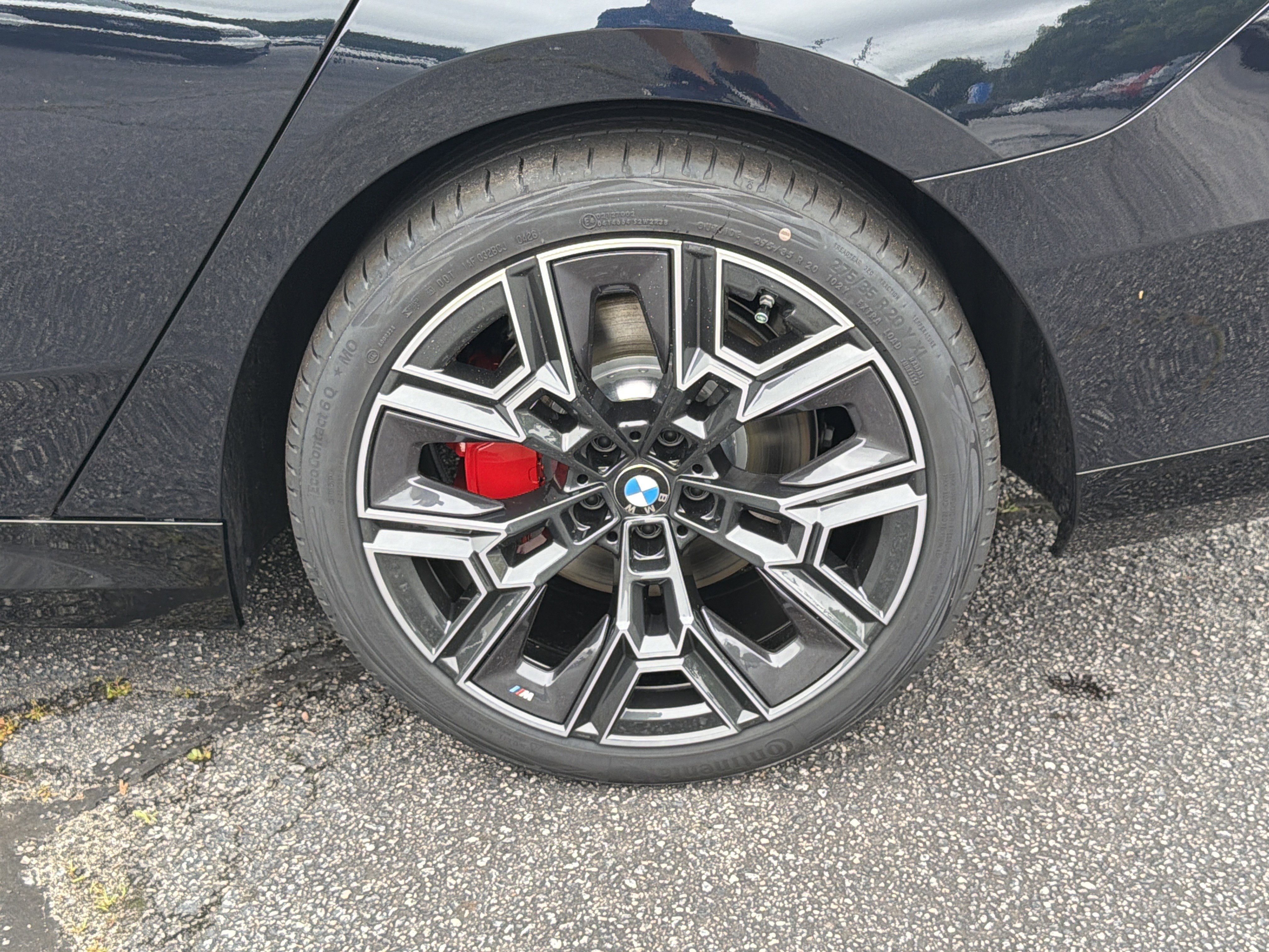 New 2027 Carbon Black Metallic BMW 530i image 28