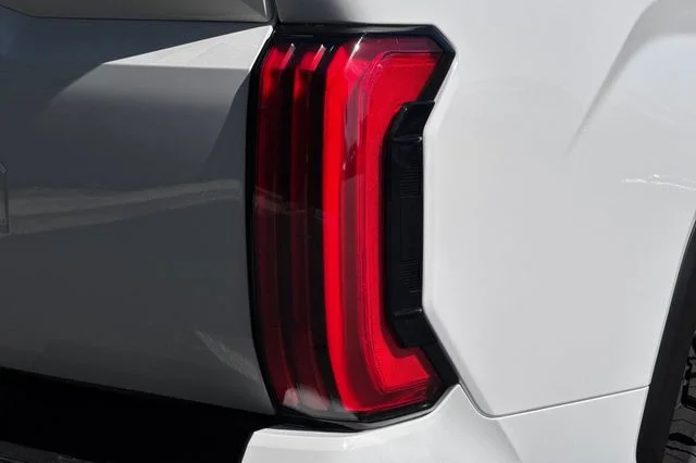 2026 Toyota Tundra Limited - Photo 32