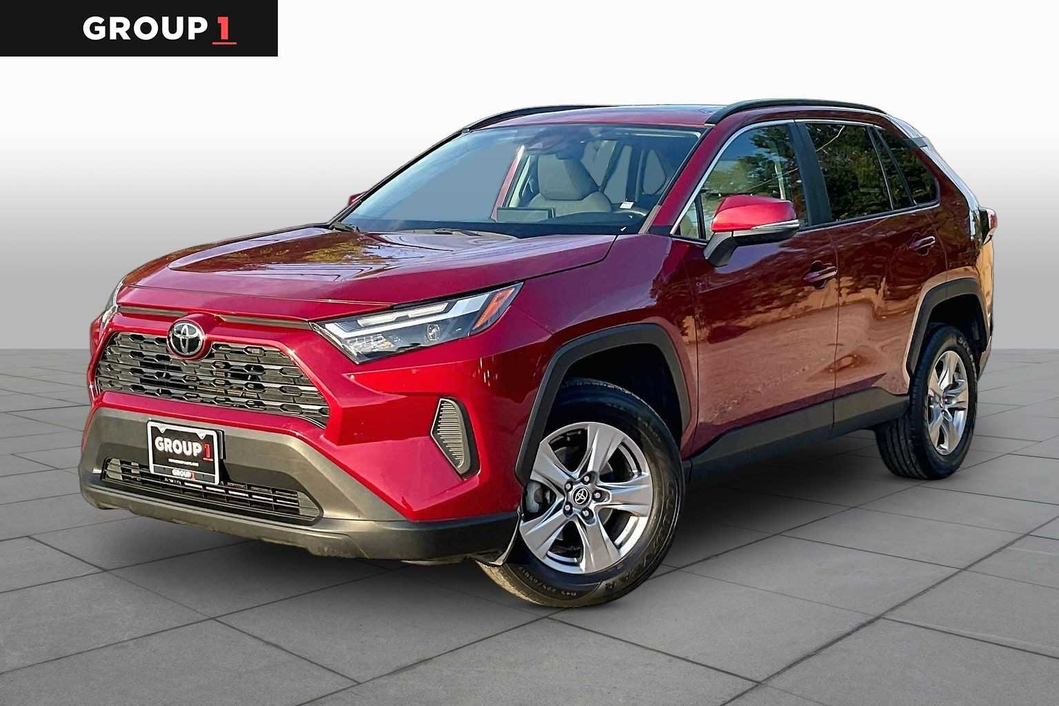 2023 Toyota RAV4 XLE