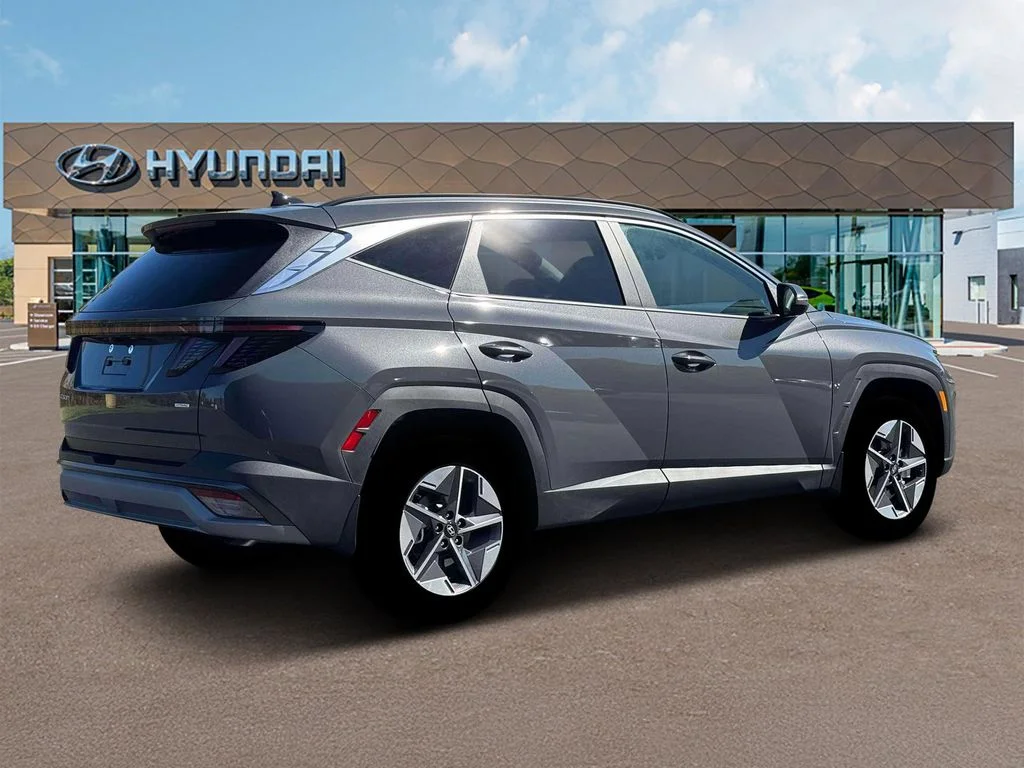 New 2026 Gray Hyundai SEL Premium image 8