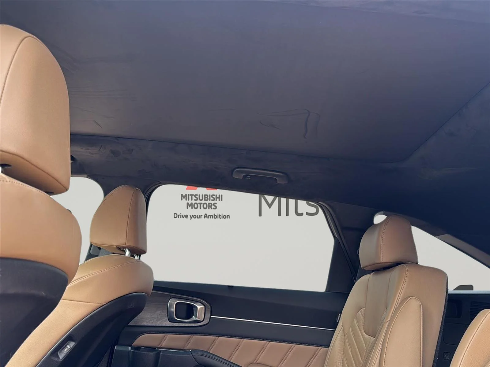 Used 2024 Wolf Gray Kia X-Pro SX Prestige image 27