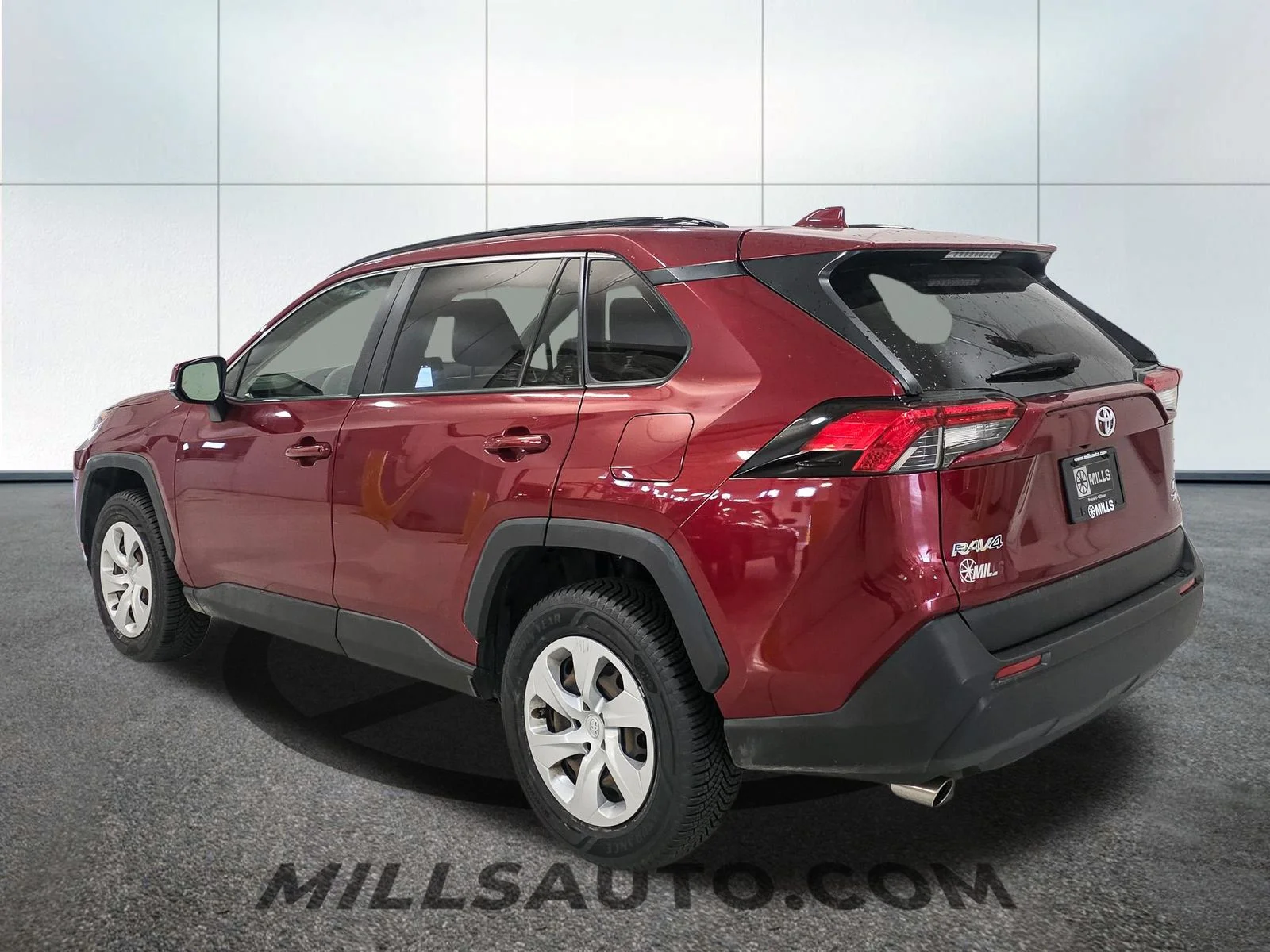 Certified Used 2019 Pearl Toyota LE image 4