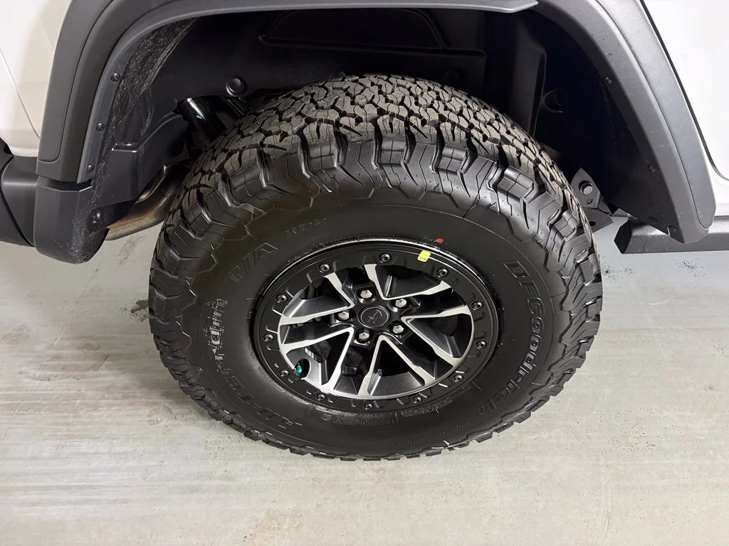 New 2027 White Jeep Willys 392 image 11