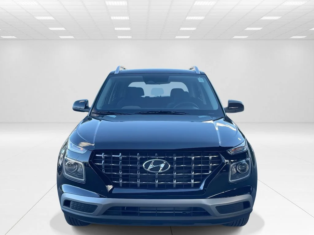 New 2026 Black Hyundai SEL image 3
