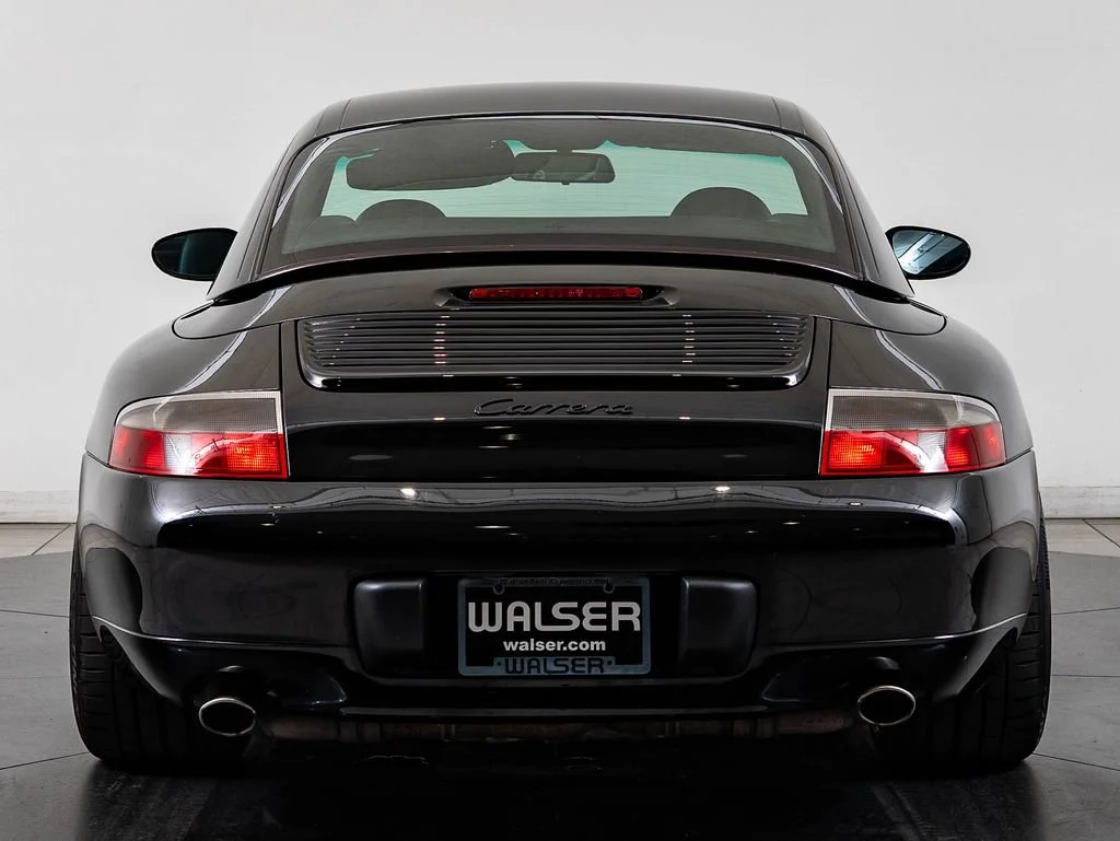 Used 2001 Black Porsche Carrera image 7