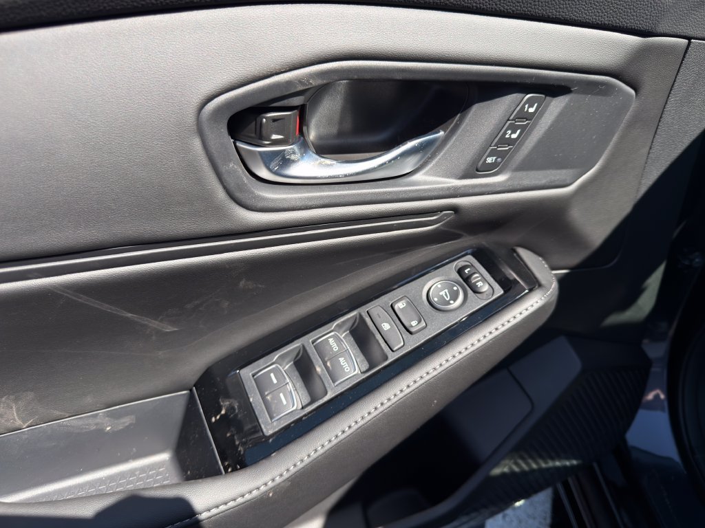 New 2026 Meteorite Gray Metallic Honda Touring image 26